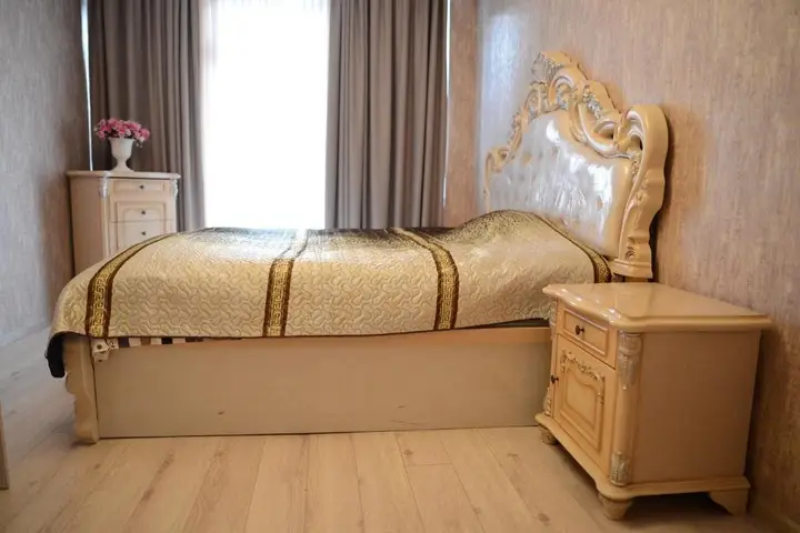 Тбилиси: Apartment on Kuchishvili Street 18