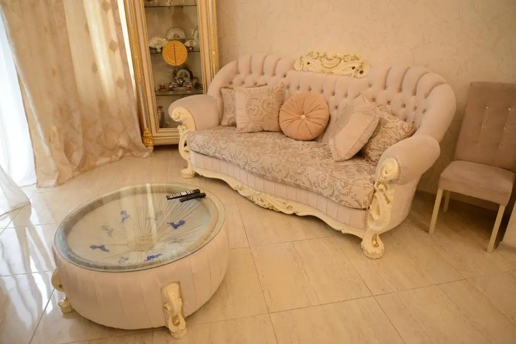 Тбилиси: Apartment on Kuchishvili Street 18