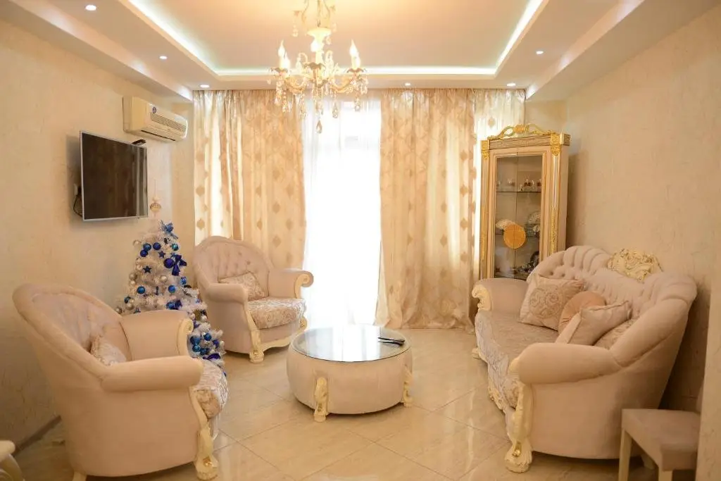 Тбилиси: Apartment on Kuchishvili Street 18