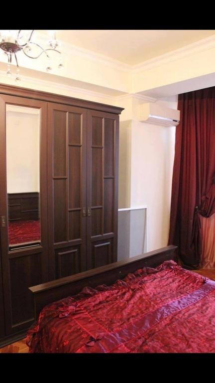 Батуми: 23 Nikoloz Baratashvili Street