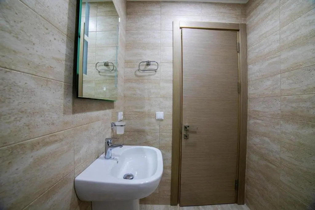 Тбилиси: 2B De Luxe Apartment