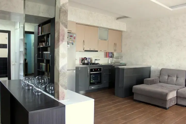 Батуми: 95/101 Zurab Gorgiladze Street
