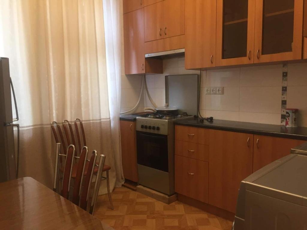 Тбилиси: 179 Davit Aghmashenebeli Avenue Apartment