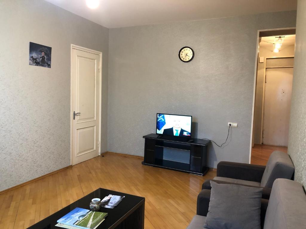 Тбилиси: 20 Zaza Panaskertel-Tsitsishvili Street