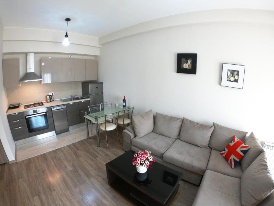Тбилиси: apartment tamarashvili 18