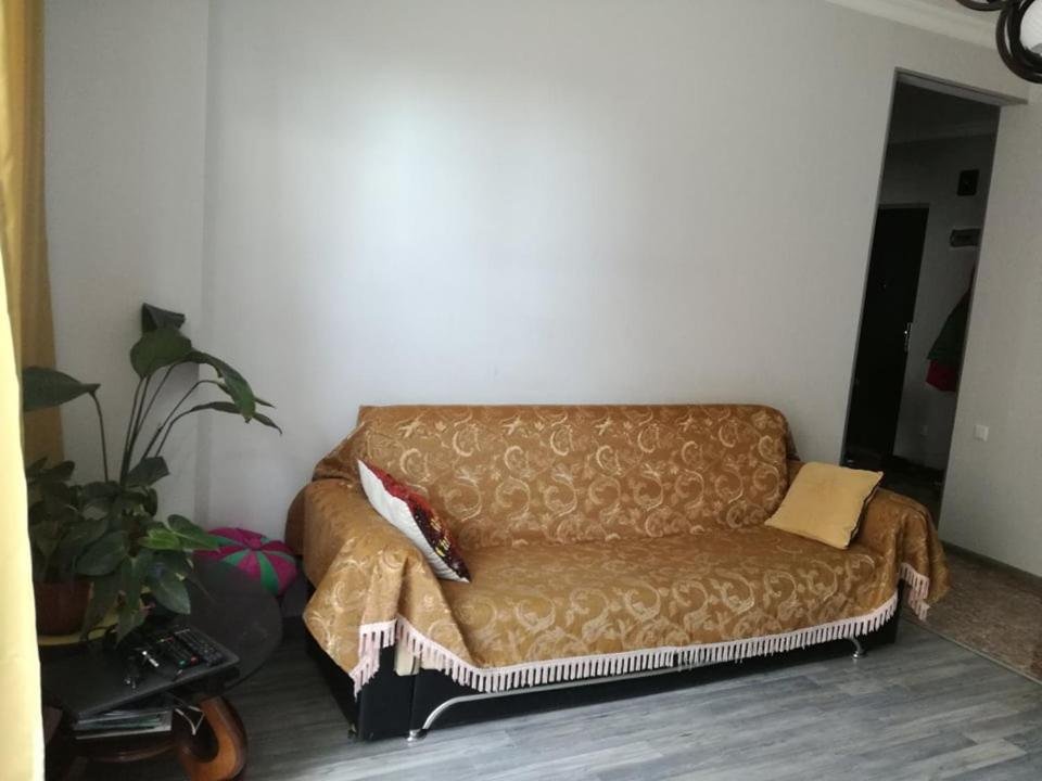 Батуми: Batumi, Parnavaz Mepe 67