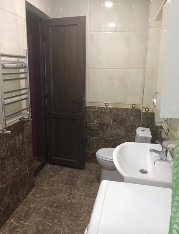 Батуми: 72 Zurab Gorgiladze Street