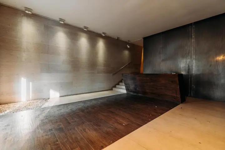 Тбилиси: Axis Palace Apartment In The City Centre LUX 2BR