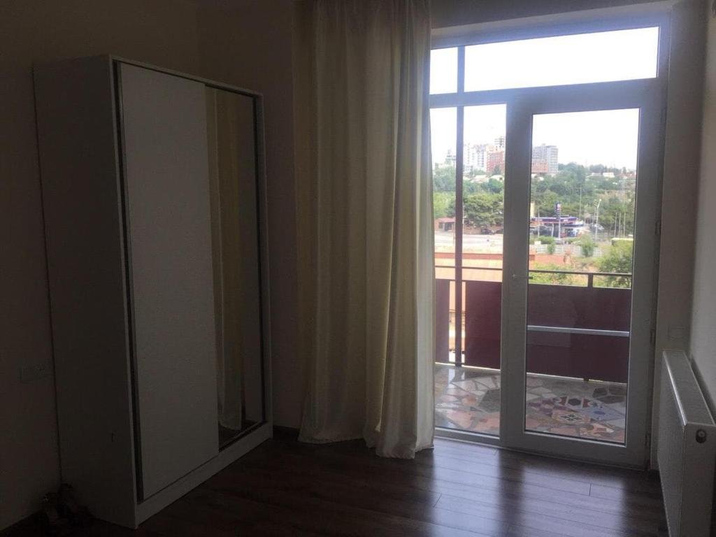 Тбилиси: 3 rooms Apartments
