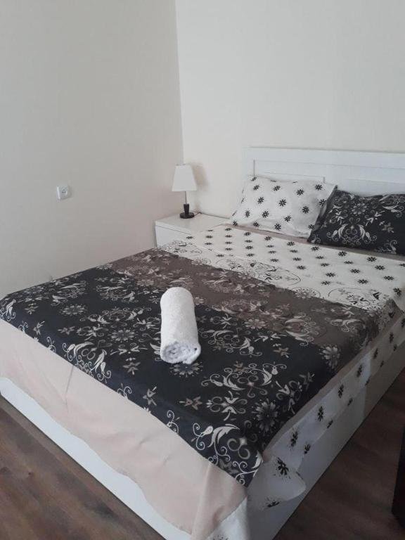 Тбилиси: 3 rooms Apartments
