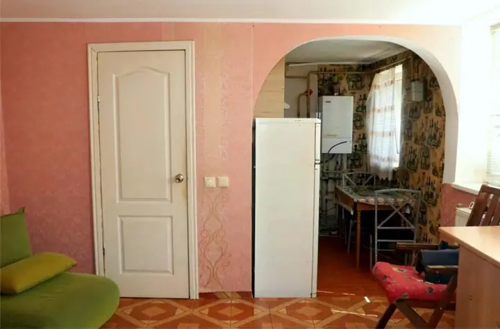 Батуми: 36 Zurab Gorgiladze Street, apt. 21 - 2