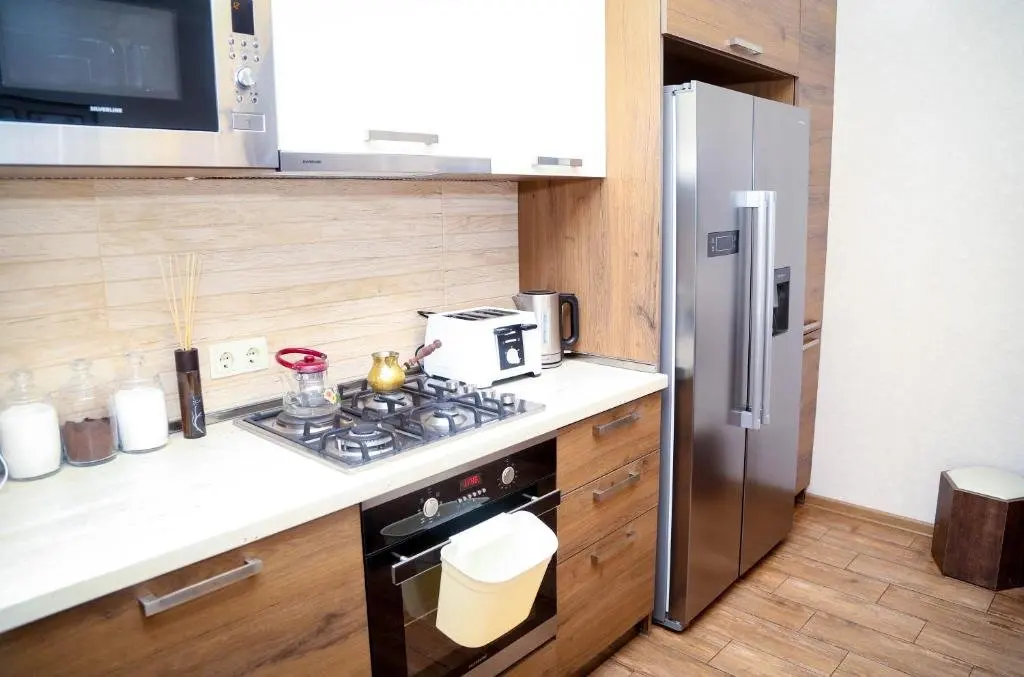 Тбилиси: 2 Bedroom Apartment Nikoloz