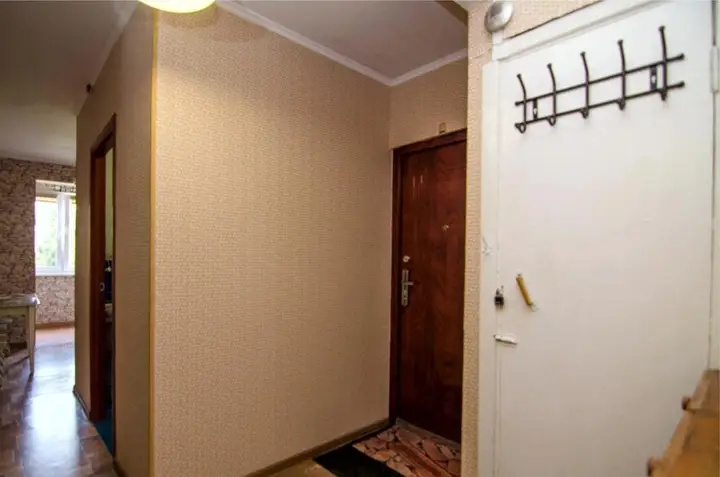 Батуми: 99 Parnavaz Mepe Street, apt. 44 - 4