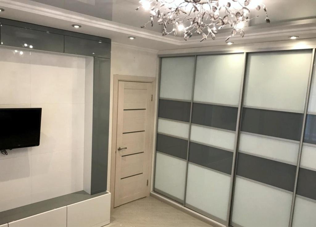 Батуми: 99 Parnavaz Mepe Street, apt. 12 - 4