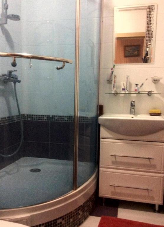 Батуми: 99 Parnavaz Mepe Street, apt. 23 - 4