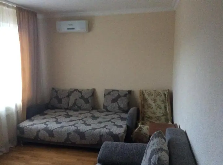 Батуми: 99 Parnavaz Mepe Street, apt. 23 - 4