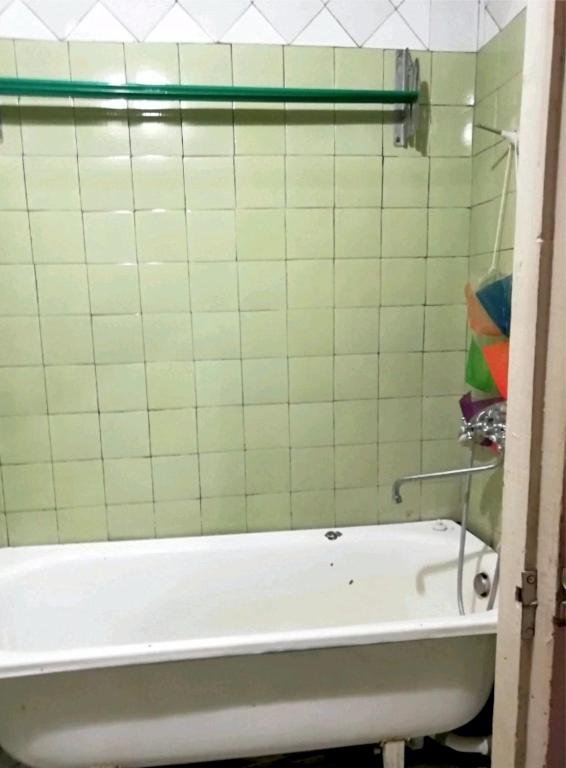 Батуми: 99 Parnavaz Mepe Street, apt. 15 - 2