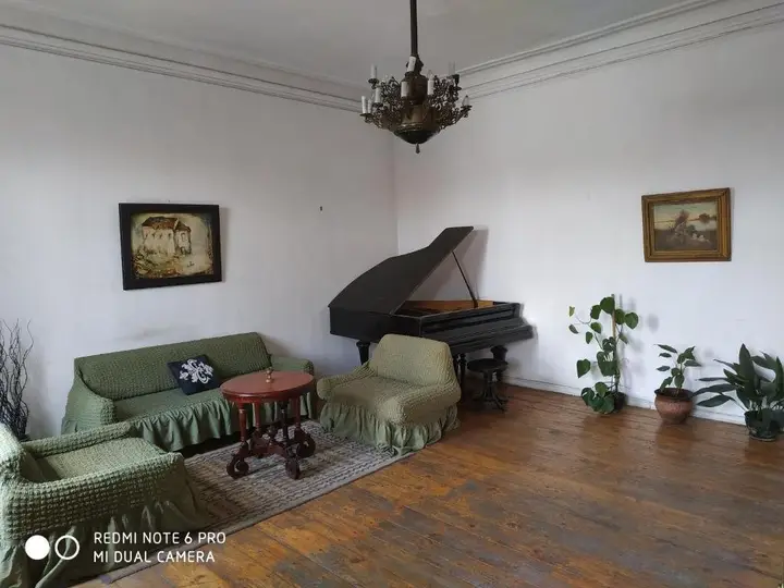 Тбилиси: 12 Kita Abashidze Street Apartment
