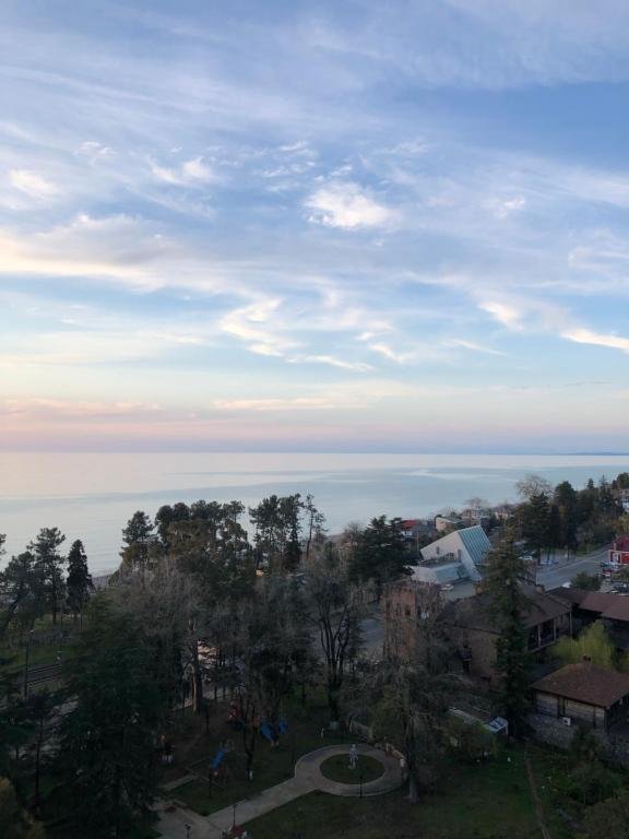 Батуми: Apartment on Tsaritsy Tamar 22?