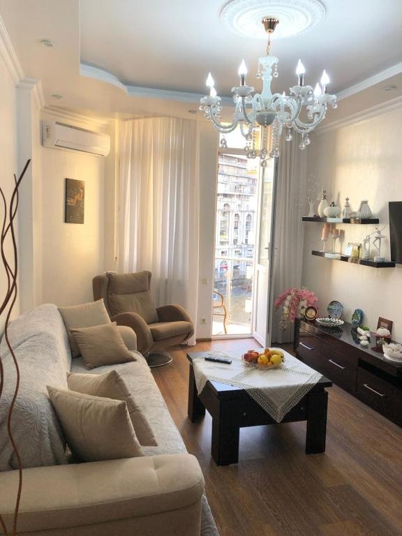 Батуми: BeHappy 3rooms