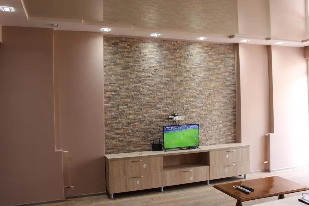 Батуми: 2-bedroom apartment on the 4th floor