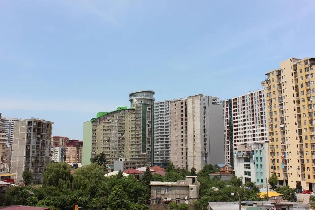 Батуми: 2-bedroom apartment on the 4th floor