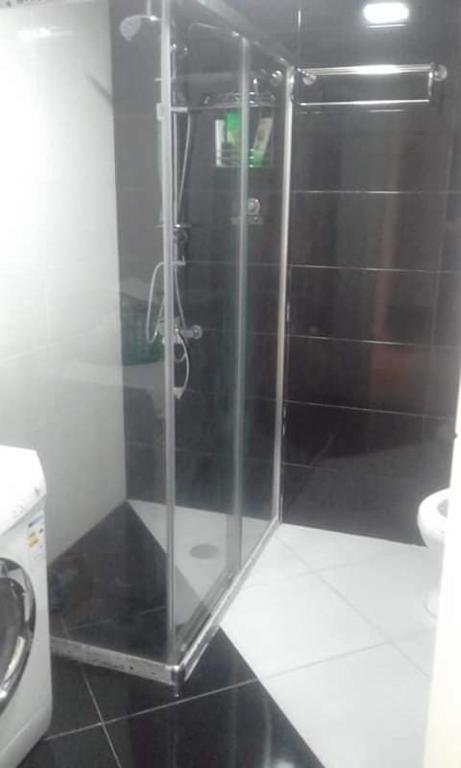 Батуми: 2-bedroom cosy family apartment