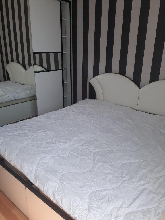 Батуми: 2-bedroom cosy family apartment
