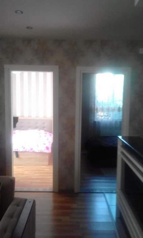 Батуми: 2-bedroom cosy family apartment
