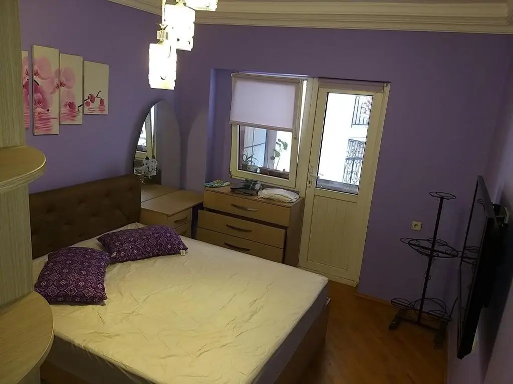 Батуми: 14 Lermontov Str ?Ppartment
