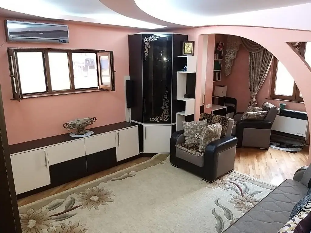 Батуми: 14 Lermontov Str ?Ppartment
