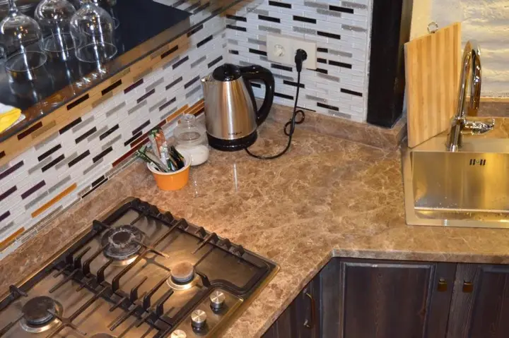 Тбилиси: Balconied 1 BR Apt. 2 min away from Rustaveli Av.