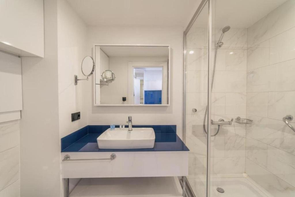 Батуми: Batumi Luxury Suites