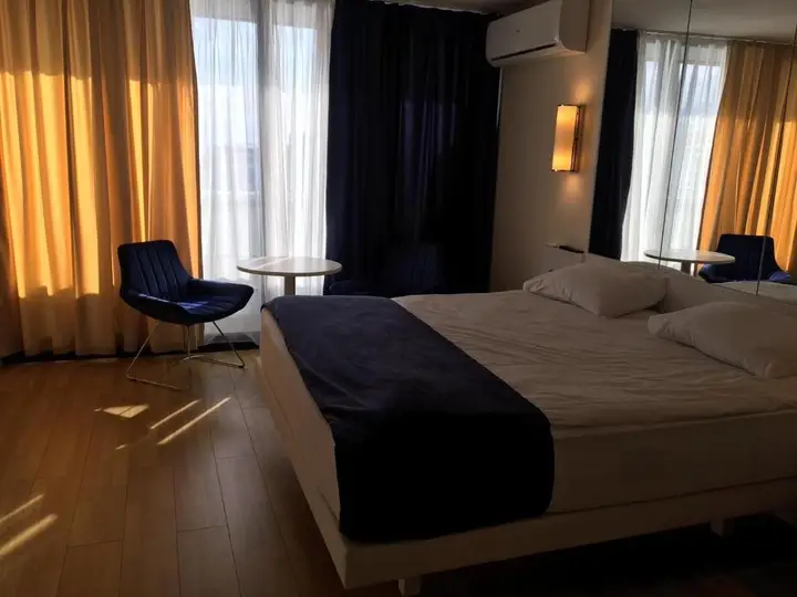 Батуми: Black Sea Apartment 84
