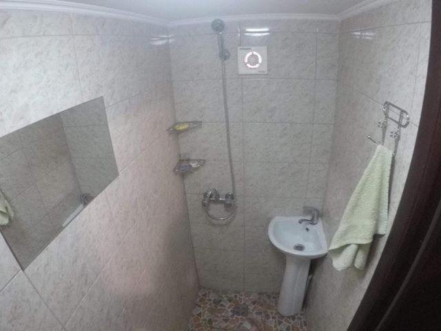 Тбилиси: Apartmemnt on Aghmashenebeli 142