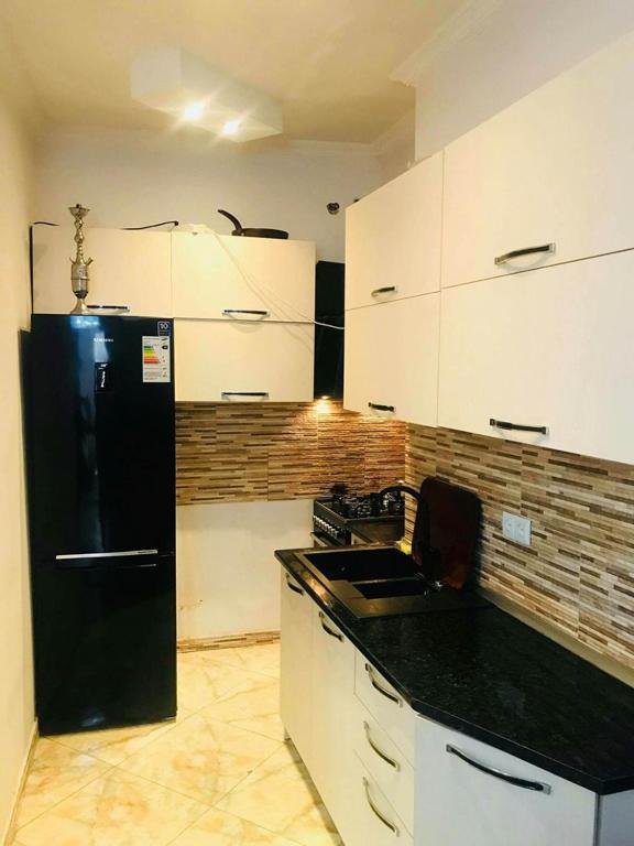 Тбилиси: 3 room APARTMENT with 2 bedrooms for rent