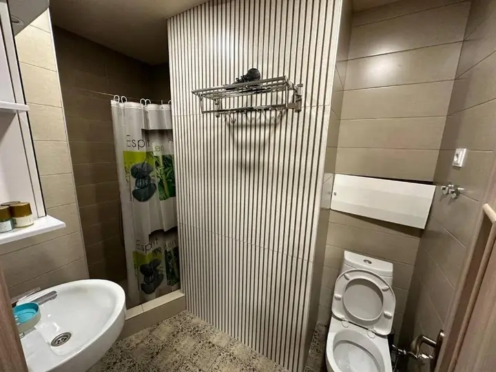Тбилиси: 5 Rooms near 300 Aragveli metro station