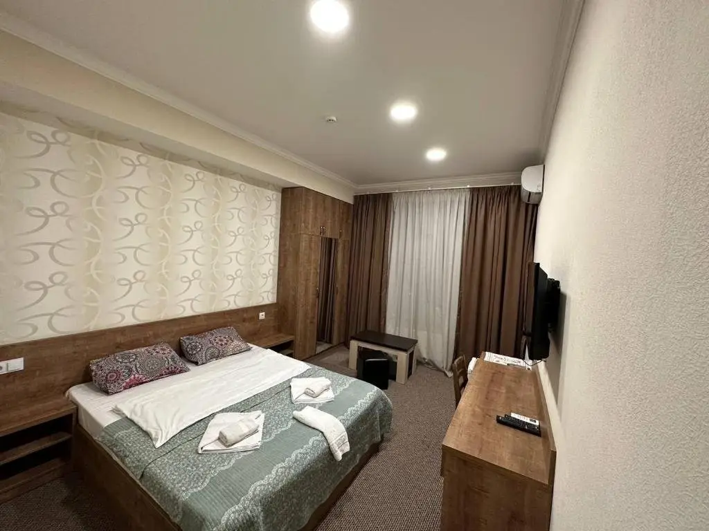Тбилиси: 5 Rooms near 300 Aragveli metro station