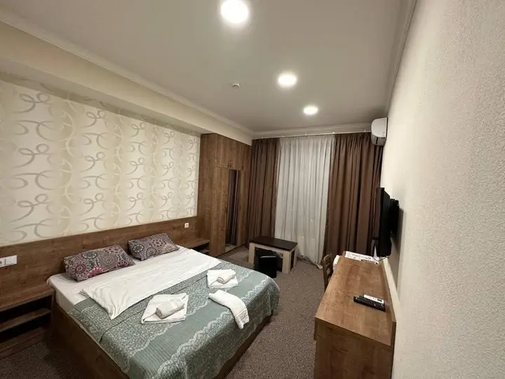 Тбилиси: 5 Rooms near 300 Aragveli metro station