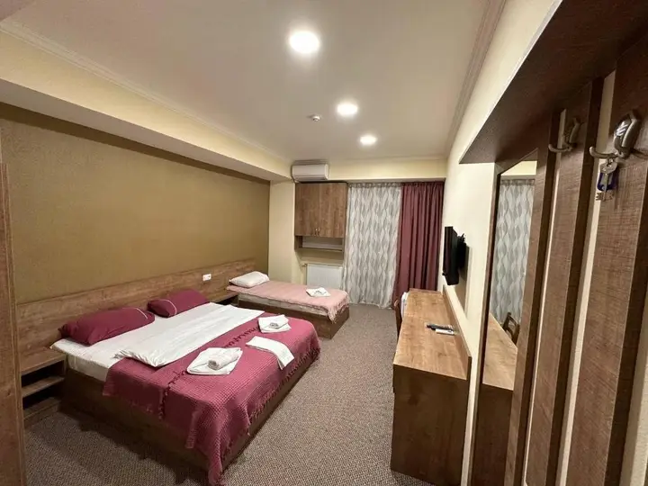 Тбилиси: 5 Rooms near 300 Aragveli metro station