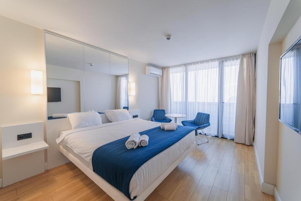 Батуми: Batumi Summer Suites