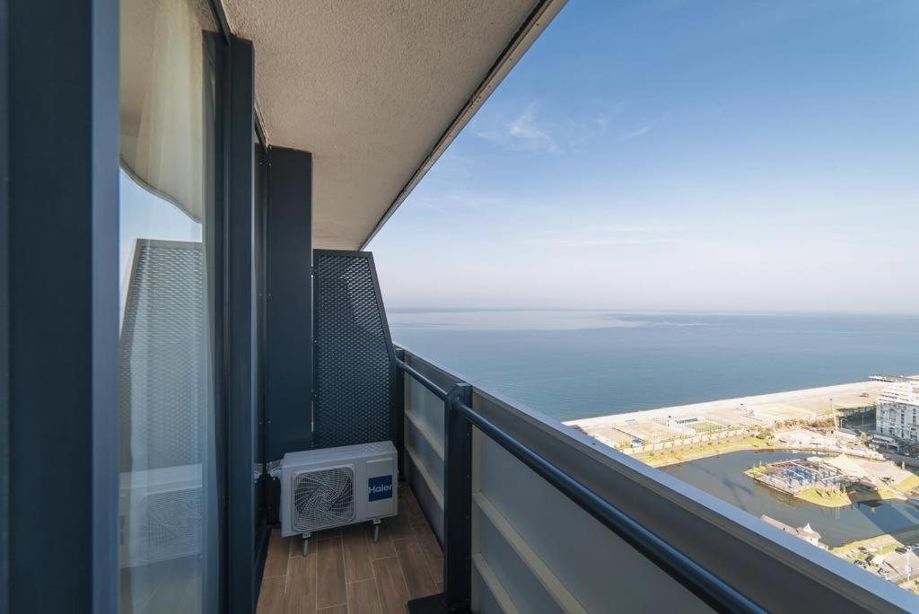 Батуми: Batumi Summer Suites