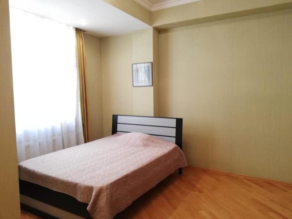 Тбилиси: Antique Apartment