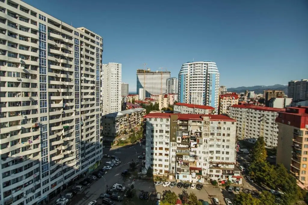 Батуми: Apart Hotel Next Orange 13-12