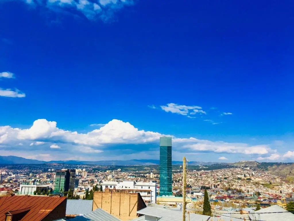 Тбилиси: -30% Apartment With Terrace In Old Tbilisi