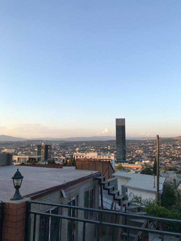 Тбилиси: -30% Apartment With Terrace In Old Tbilisi