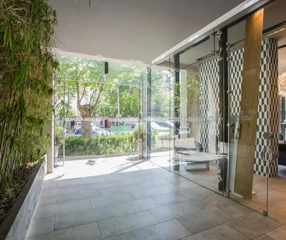 Тбилиси: Apartment 3 bedroom in Simon Kandelaki 15