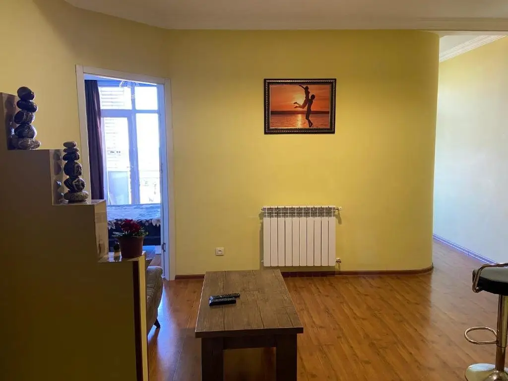 Батуми: 2 bedroom apartment for rent in Batumi