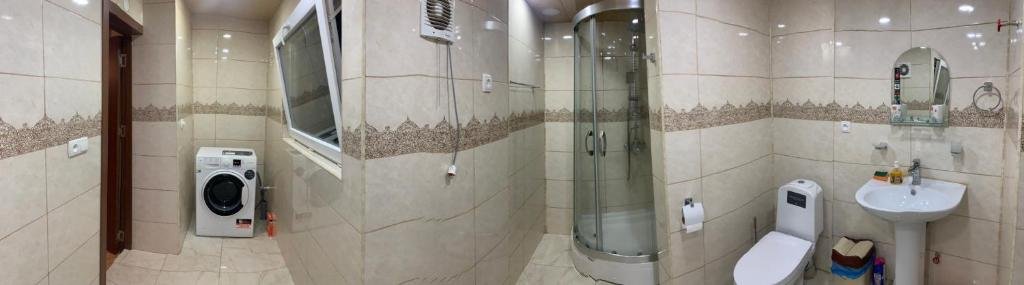Тбилиси: 2 Bedroom Duplex Apartment in Freedom Square