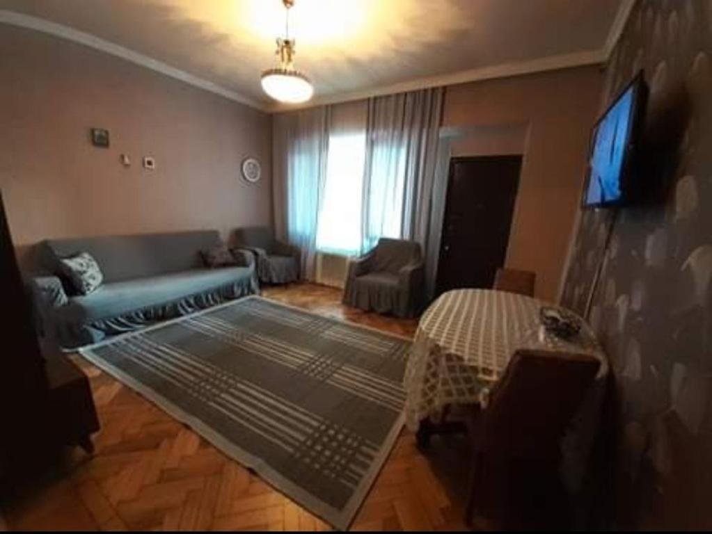 Тбилиси: Apartment On Daraselia 12